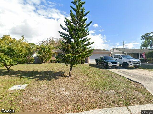 6617 27th way n, saint petersburg,  FL 33702