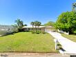 8586 forsyth dr, seminole,  FL 33772
