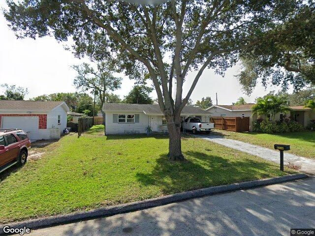 4748 49th ave n, saint petersburg,  FL 33714