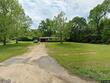 567 eastview dr, laurel,  MS 39443