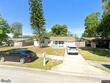 8232 lark st, seminole,  FL 33777