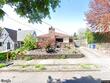 2221 se 24th ave, portland,  OR 97214