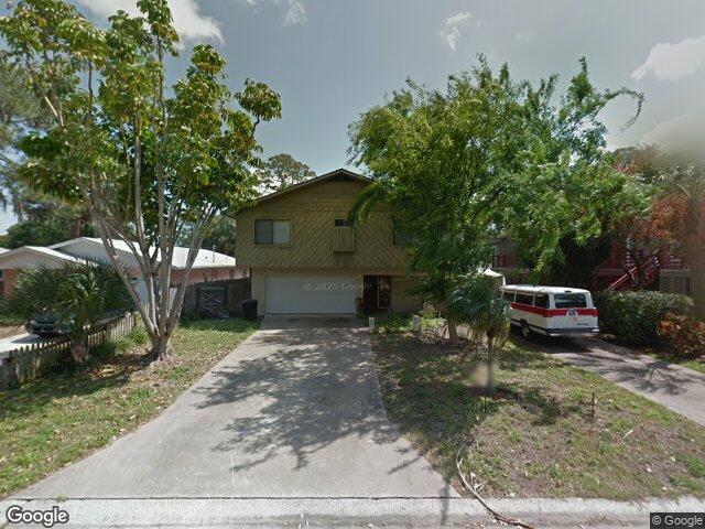 1726 nevada ave ne, saint petersburg,  FL 33703