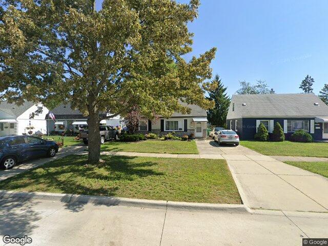 22812 almond ave, eastpointe,  MI 48021