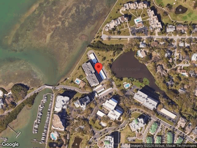 100 oakmont ln #102
                                ,Unit Apt 102, belleair,  FL 33756