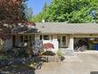 2705 sw english ln, portland,  OR 97201
