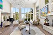 1883 bayview dr, saint petersburg,  FL 33715