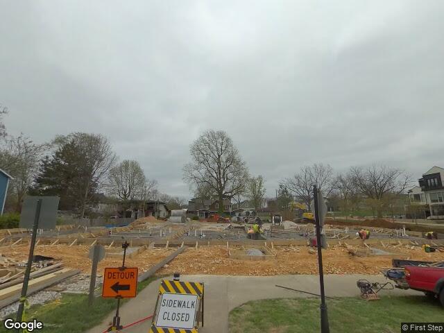 423 se b st, bentonville,  AR 72712