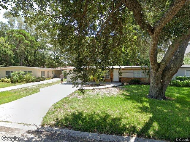 310 55th ave s, saint petersburg,  FL 33705