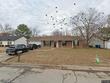 402 sw 11th st, bentonville,  AR 72712