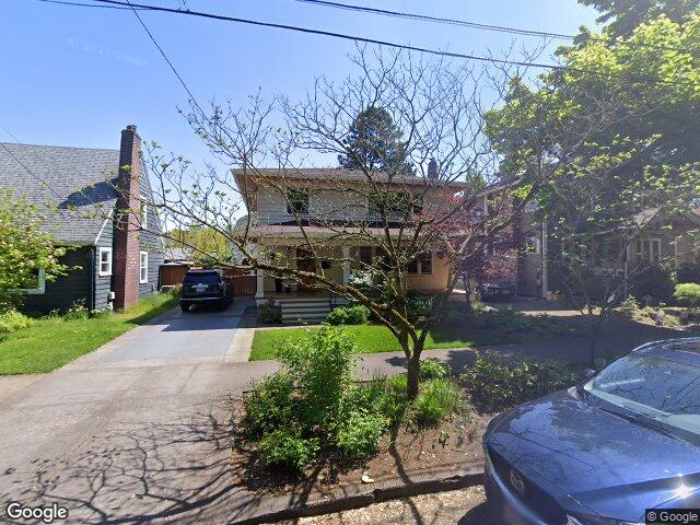 3334 ne 45th ave, portland,  OR 97213