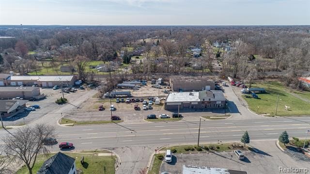 1702 e michigan ave, ypsilanti,  MI 48198