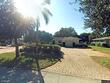 300 bayview dr ne, saint petersburg,  FL 33704