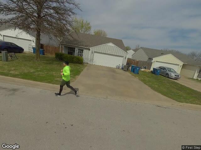 3103 ne 12th st, bentonville,  AR 72712