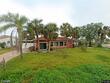 15806 redington dr, redington beach,  FL 33708