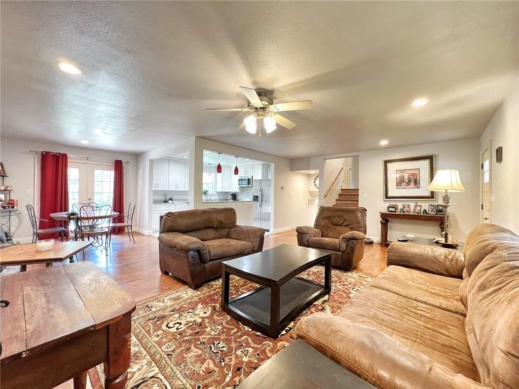 8512 pine ridge dr, rogers,  AR 72756