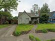 5820 ne halsey st, portland,  OR 97213