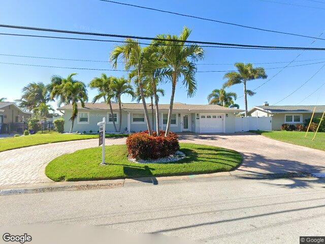 4880 dover st ne, saint petersburg,  FL 33703