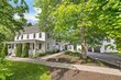 92 mace rd, hampton,  NH 03842