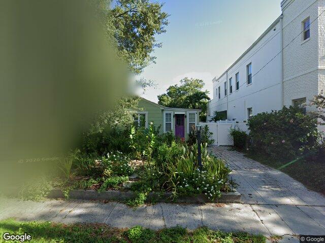 427 21st ave n, saint petersburg,  FL 33704