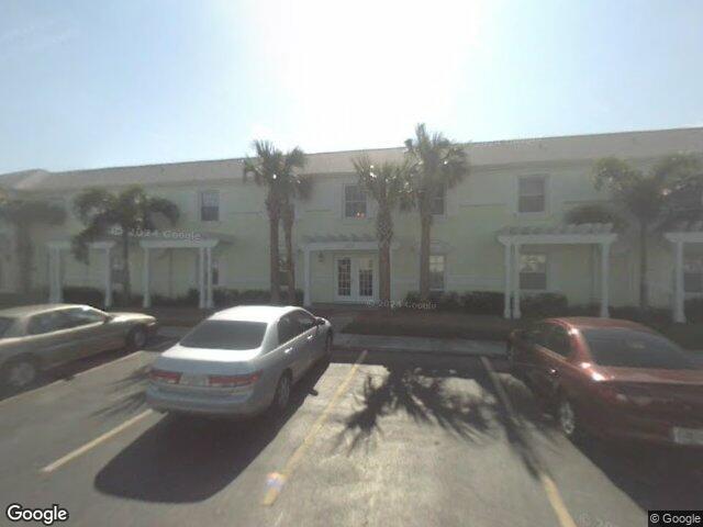 5037 starfish dr se #d
                                ,Unit Apt D, saint petersburg,  FL 33705