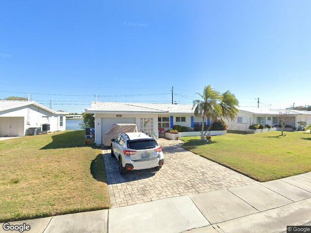 9785 mainlands blvd w # 1-b
                                ,Unit # 1-B, pinellas park,  FL 33782