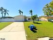 7906 bayshore dr, seminole,  FL 33776
