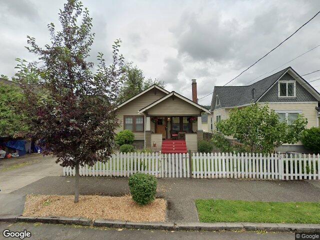 309 washington st, oregon city,  OR 97045