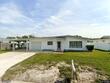 17163 2nd st e, north redington beach,  FL 33708