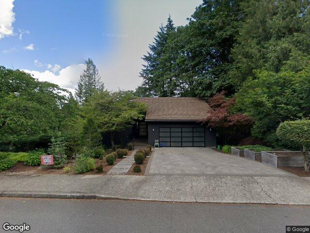 10002 sw balmer cir, portland,  OR 97219