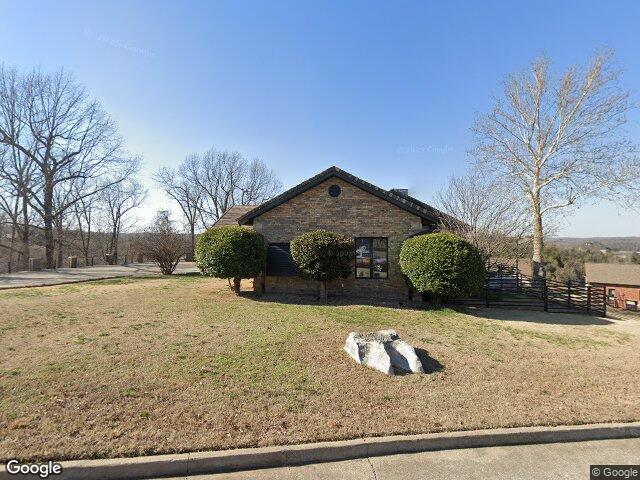8289 eagle crest dr, rogers,  AR 72756