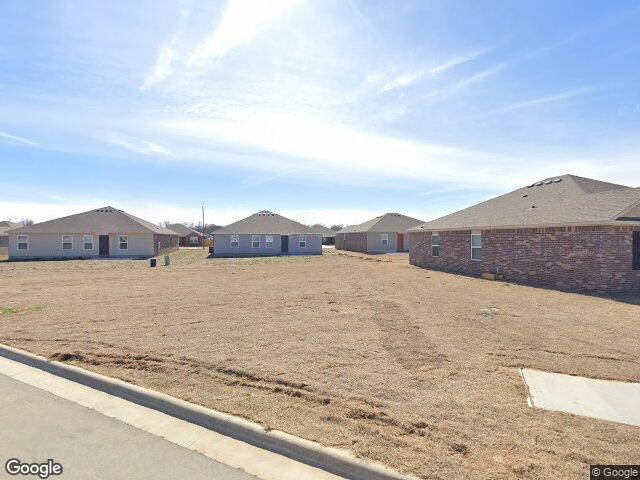 902 w tanner dr, siloam springs,  AR 72761