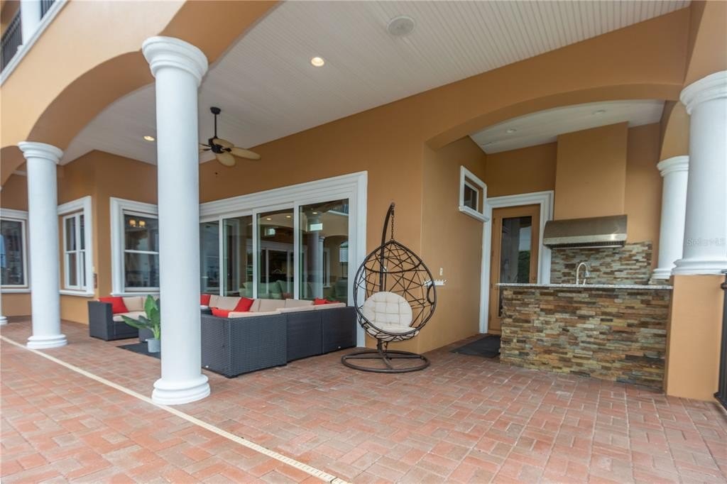 824 island way, clearwater beach,  FL 33767