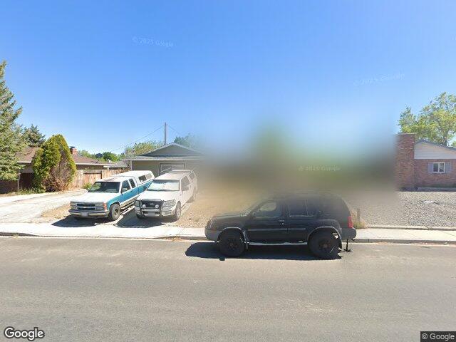 91 e york way, sparks,  NV 89431