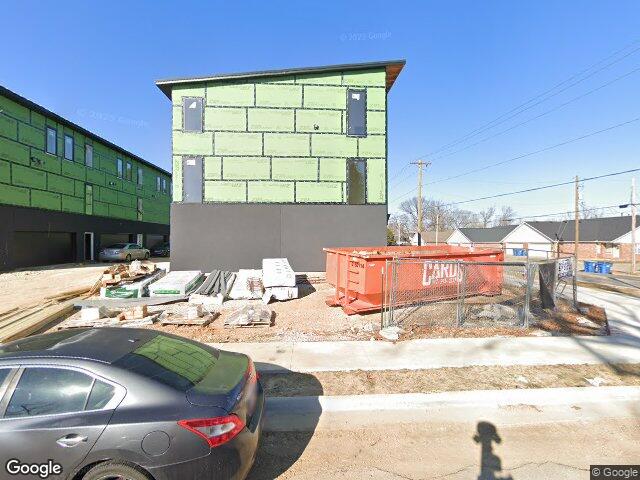 204 nw 9th st, bentonville,  AR 72712