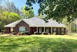 202 orange dr, laurel,  MS 39443