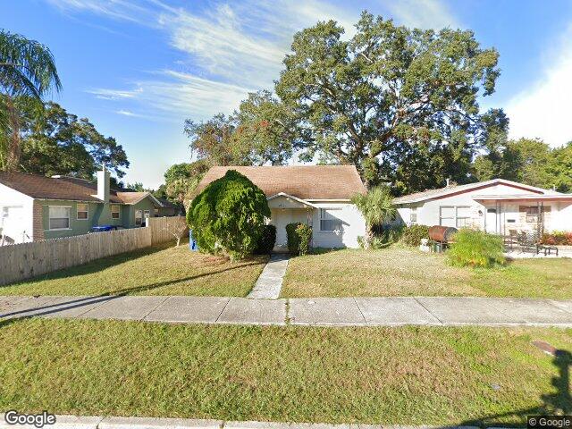 2421 11th st s, saint petersburg,  FL 33705