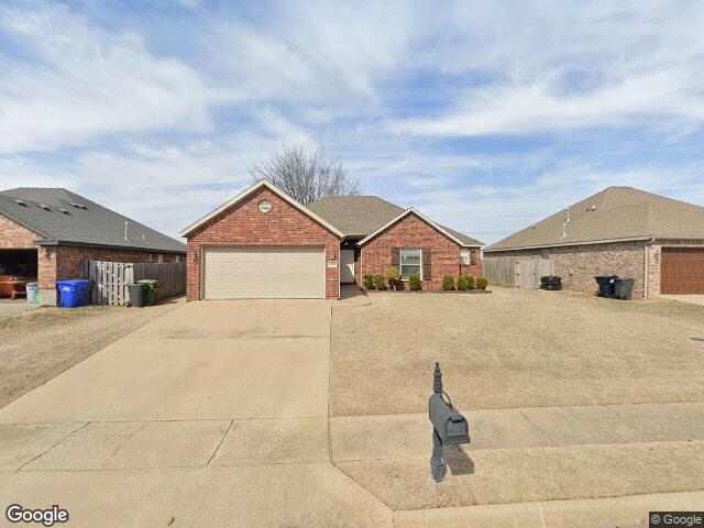 3605 w amour dr, rogers,  AR 72758