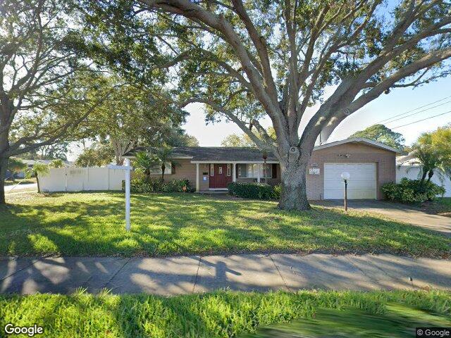 7000 38th ave n, saint petersburg,  FL 33710