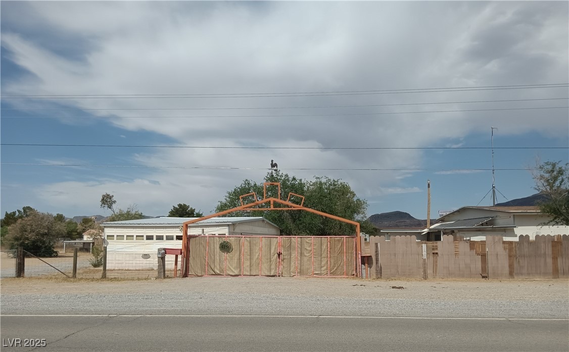4150 n leslie st, pahrump,  NV 89060