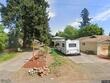2022 se 143rd ave, portland,  OR 97233