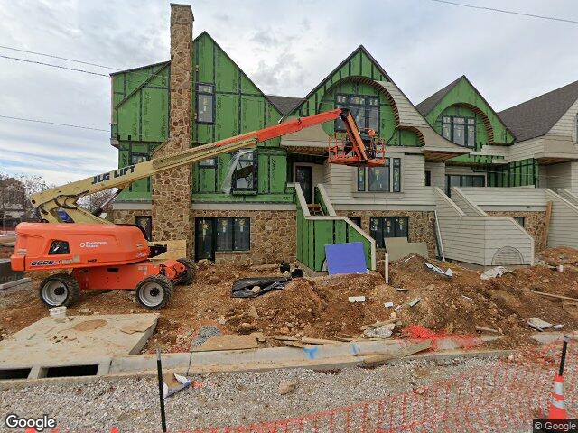 426 se c st, bentonville,  AR 72712