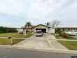 10434 sovereign dr, largo,  FL 33774