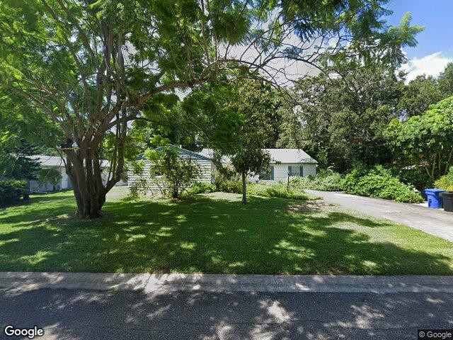 111 58th ave s, saint petersburg,  FL 33705