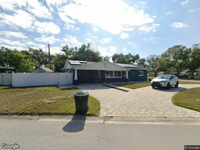 6688 30th ave n, saint petersburg,  FL 33710