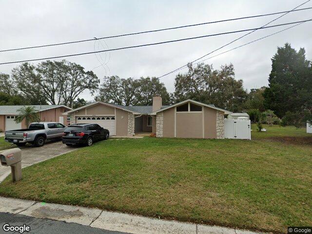 2021 valley dr, dunedin,  FL 34698