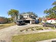 9050 baywood park dr, seminole,  FL 33777